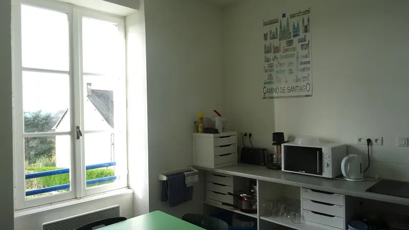 Cuisine collective - Gîte de randonnée à Montours