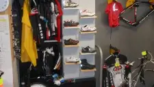 Cy'Glon intérieur boutique 2