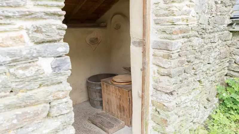 Toilettes extérieures