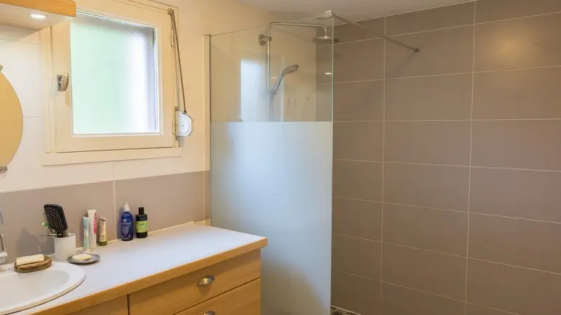 Salle de bain commune