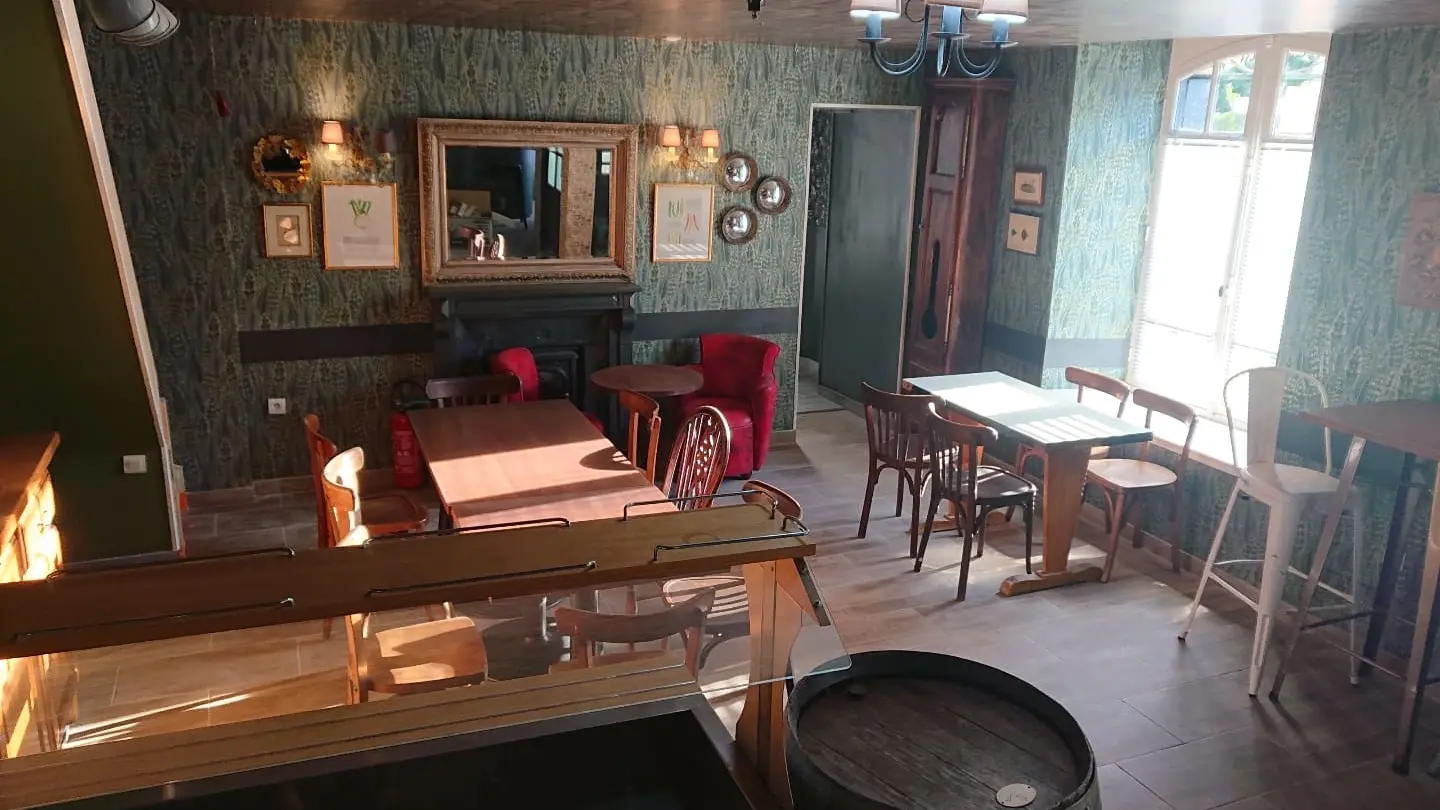 Le Black Dog Pub_St-Aignan