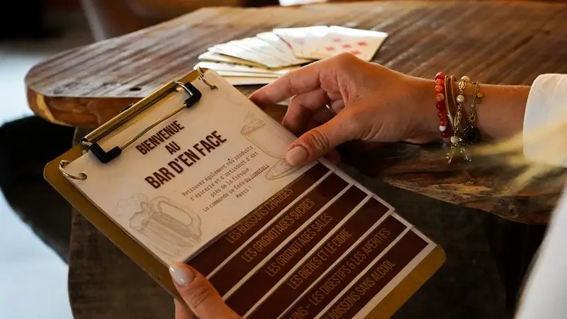 au-bar-d'en-face_epicerie_restauration-rapide_Trehorenteuc