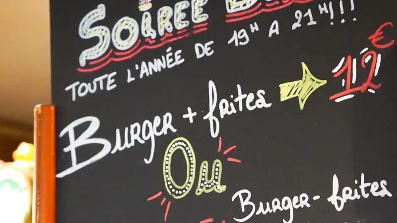 au-bar-d'en-face_epicerie_restauration-rapide_Trehorenteuc