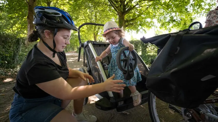 Découverte de la remorque vélo pour enfant - Vélo de Babel