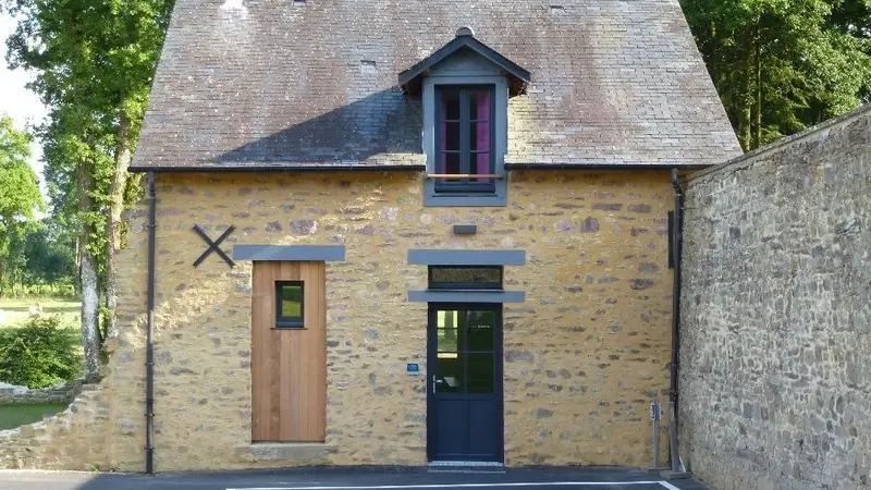 Domaine des Hayes_Maxent_Cottage_vue3