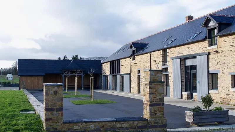 Domaine des Hayes_Maxent_Petit Léquinais_façade