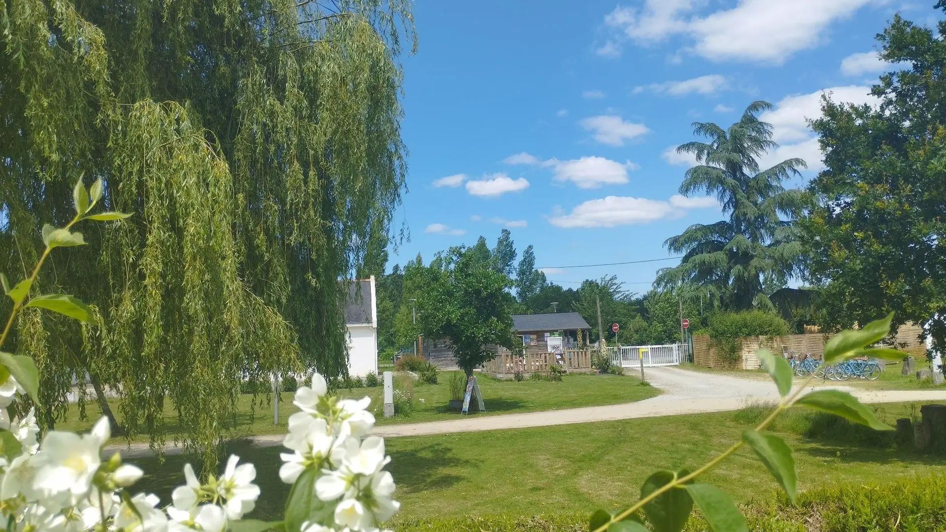 Entrée - Camping du pont d'Oust Peillac