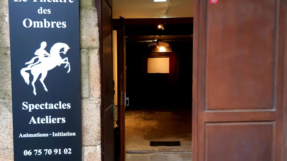 Le Théâtre des Ombres