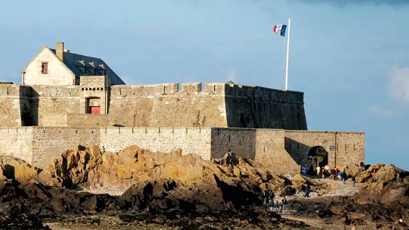 Fort National