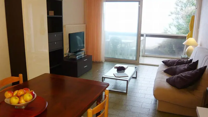 Madame Romé-Lefeuvre