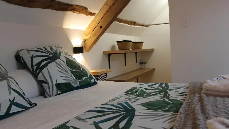 A la mémoire de Merlin - Gite Le miroir aux fées