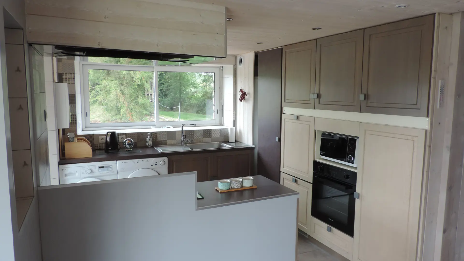 Gite-Le-Cellier-Paimpont-cuisinejpg-2