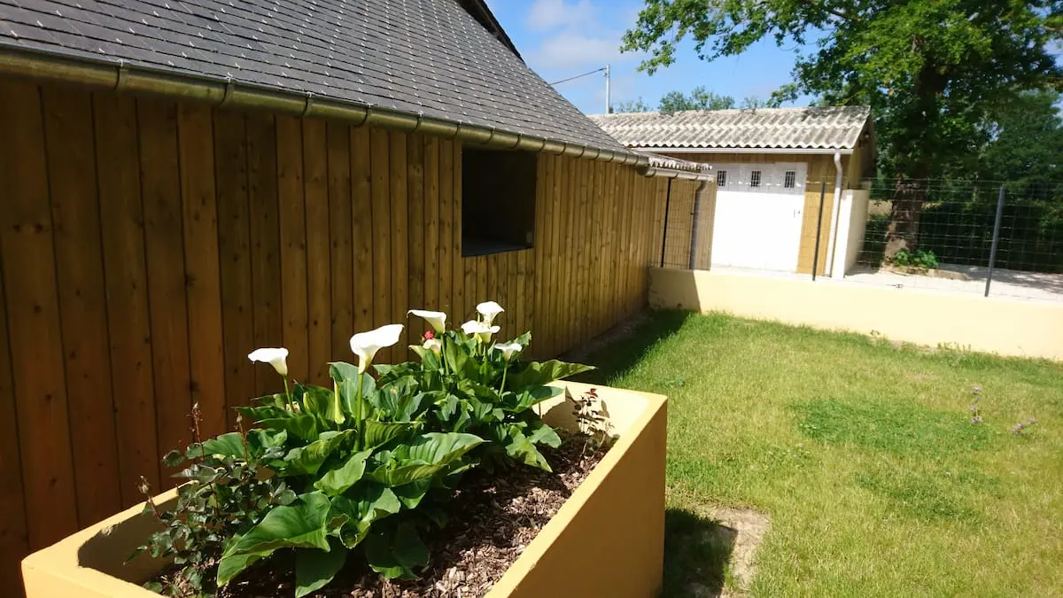 Gîte au fil des saisons_Bréal_extérieur3