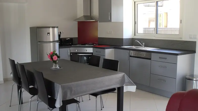 Gîtes de l'Oust T3 cuisine - Saint-Marcel