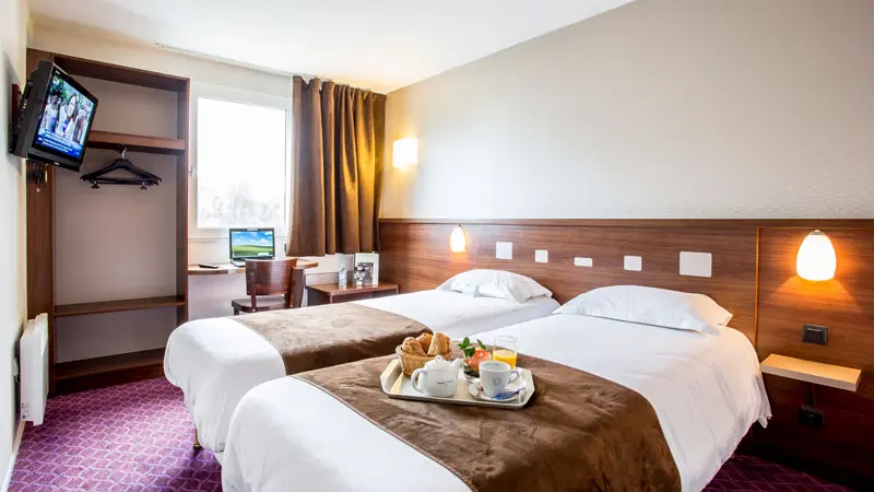 Hôtel-restaurant Brit Hotel le Castel