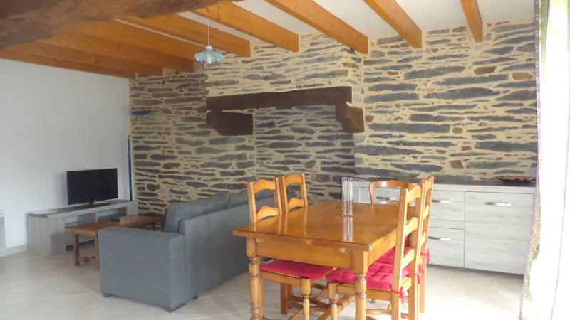 Gîte La pierre bleue à Couëdel