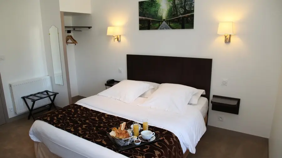 Hotel-Le Bellevue-Guer-Brocéliande-Bretagne