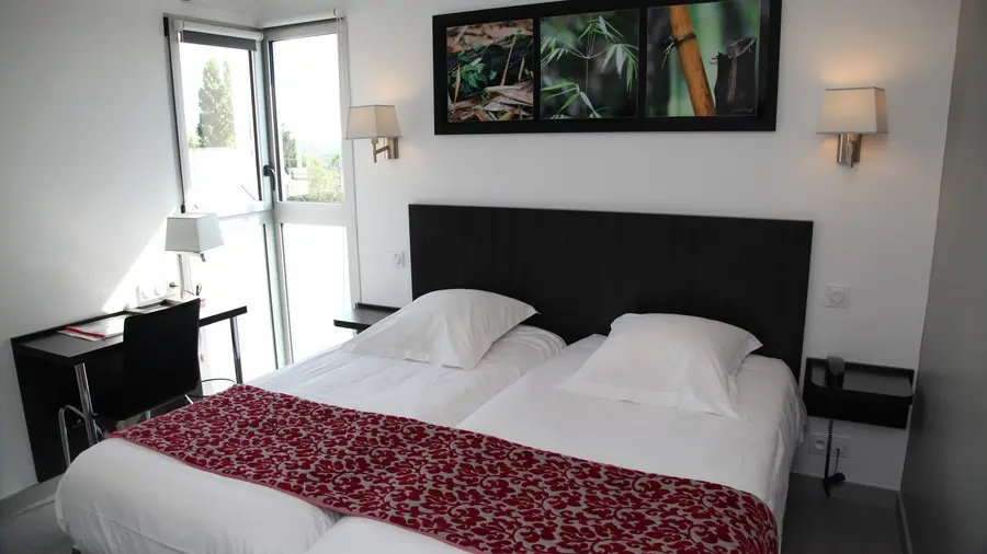 Hotel-Le Bellevue-Guer-Brocéliande-Bretagne