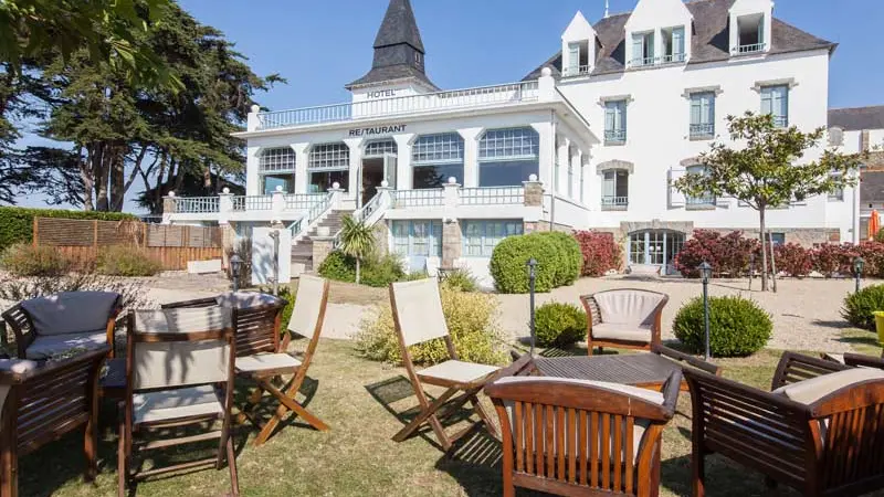 Hôtel-Restaurant Spa Le Tumulus