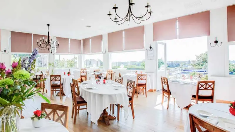 Hôtel-Restaurant Spa Le Tumulus