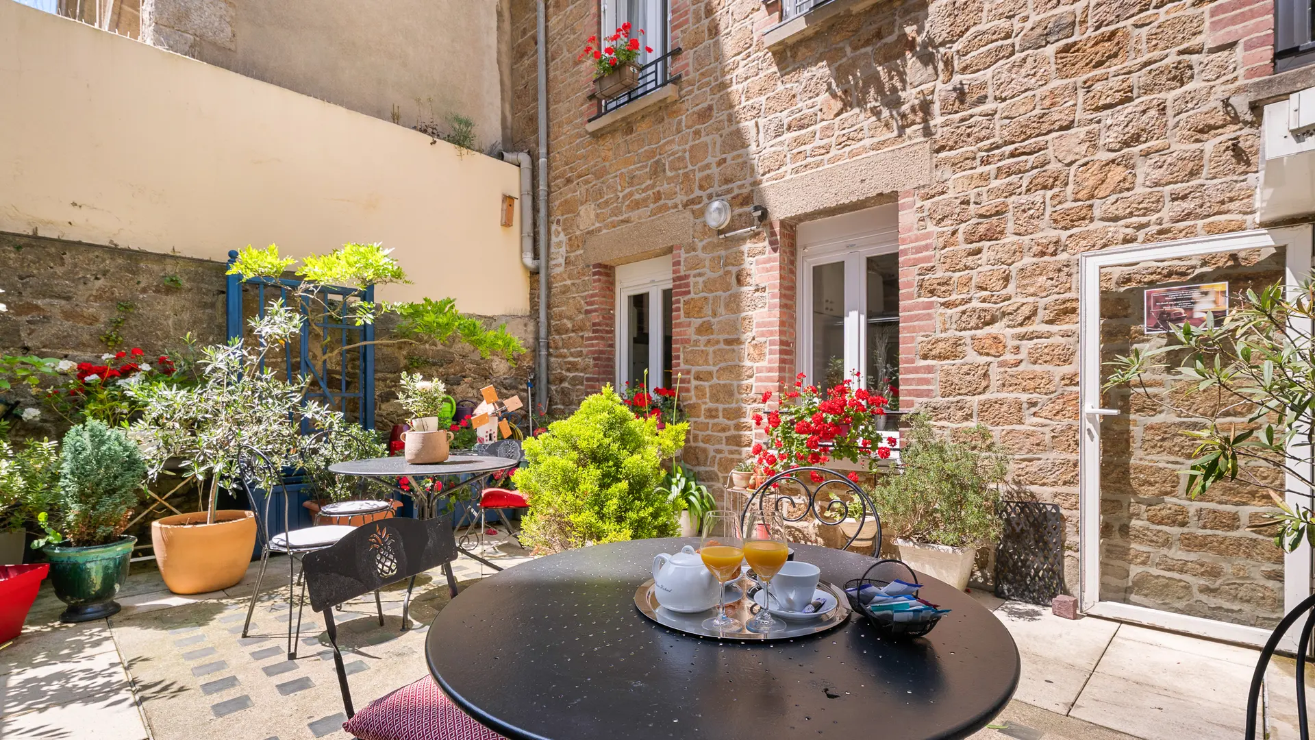 Hôtel Saint malo intra muros avec Parking