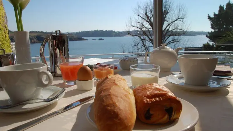 Hôtel du Port et de l'Aven