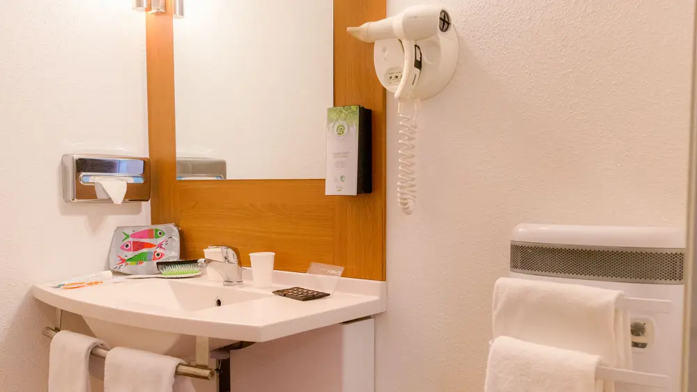 Hôtel Kyriad Pont-l'Abbé