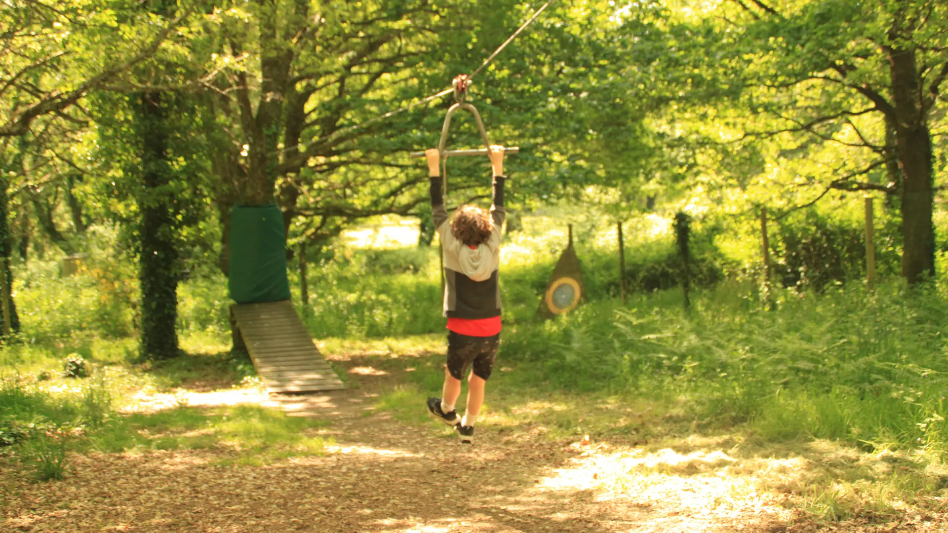 land aux lutins parc familliale tyroliennes morbihan