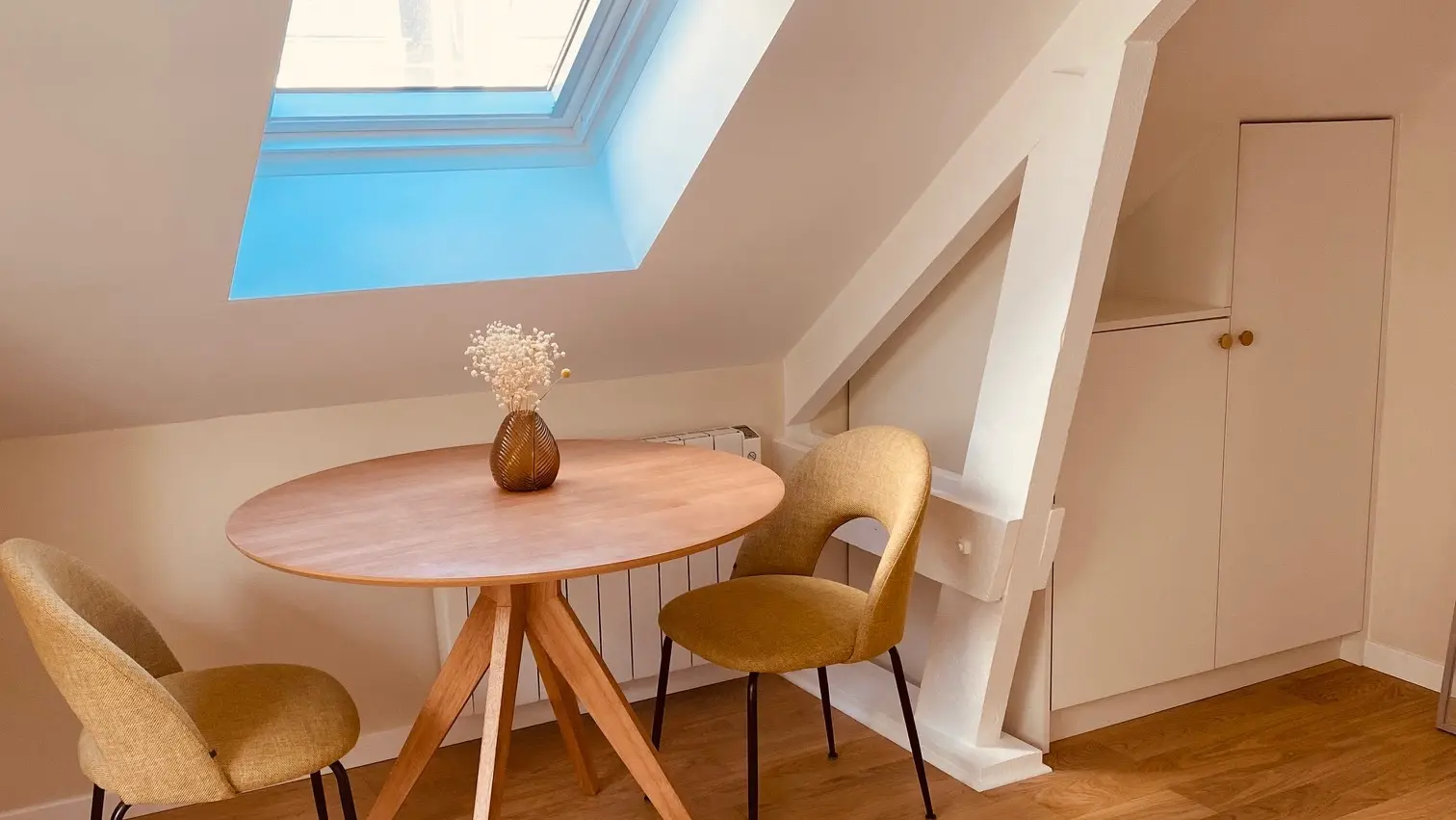 Espace table appartement 8 Solférino