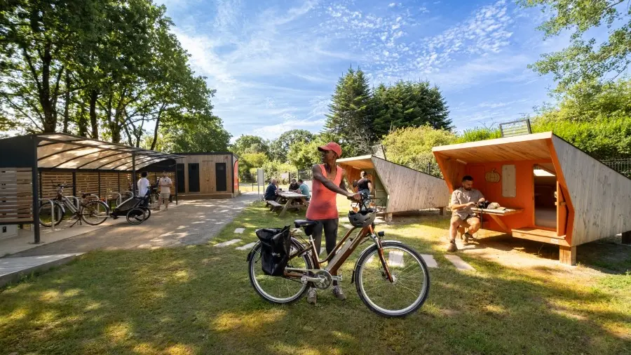 L'Etape Poétique - Cylistes