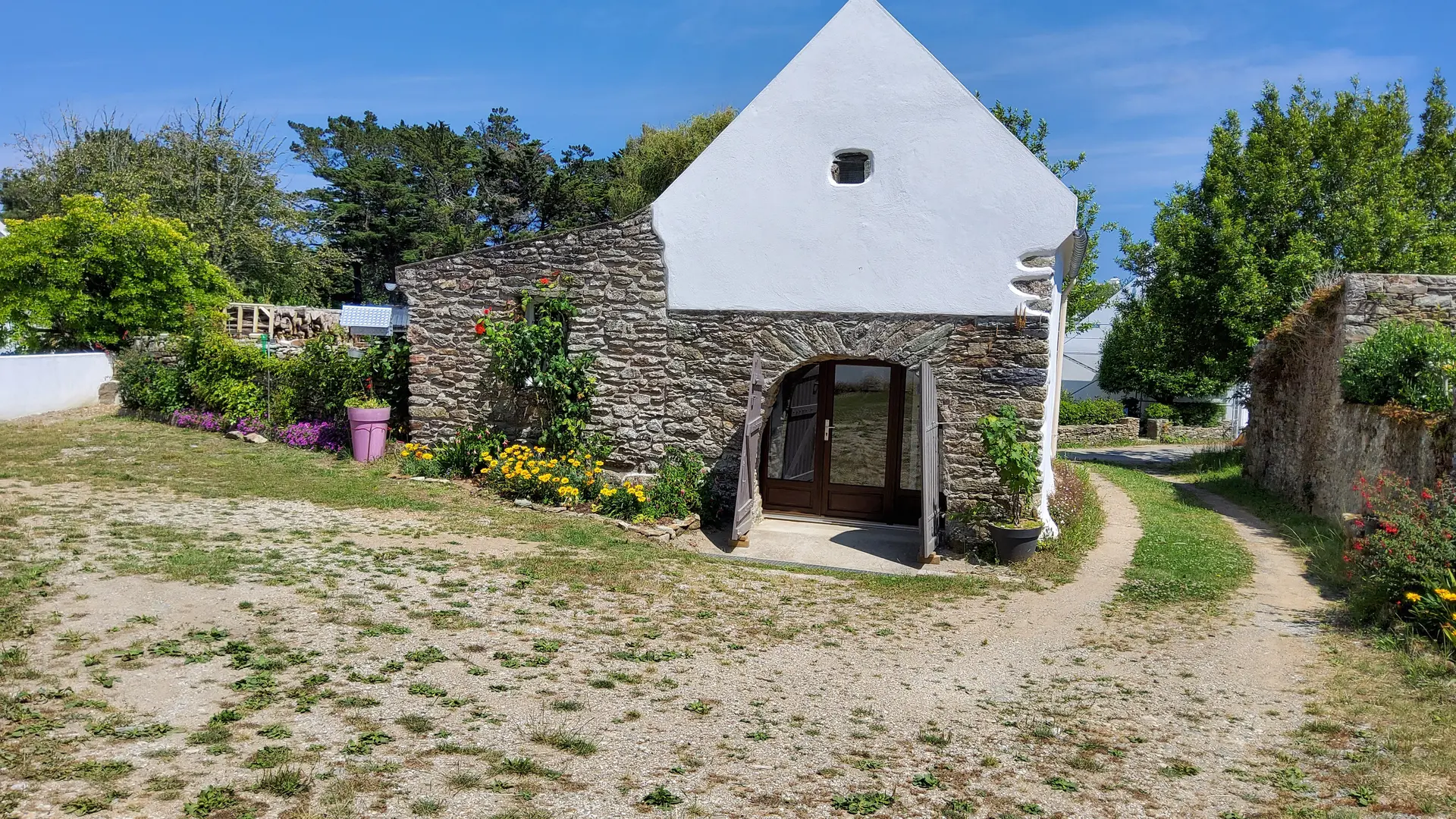 LE GUEN Maryvone - 2021 - Côté entrée réduite