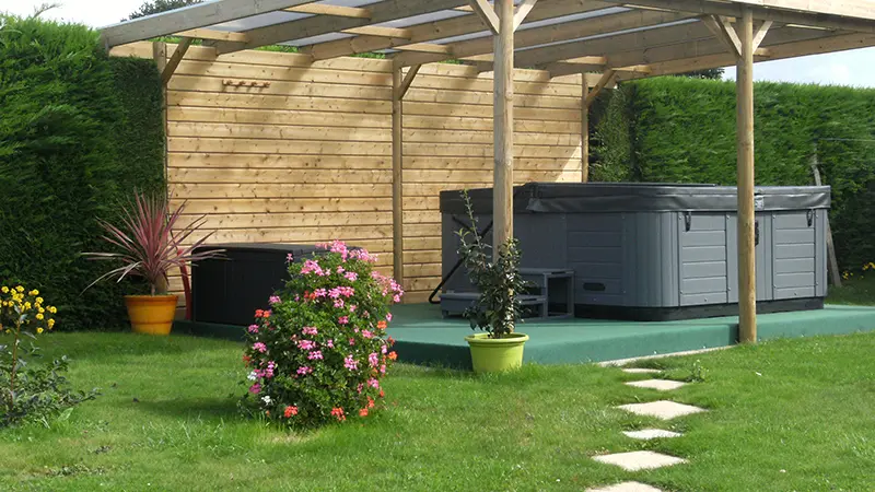 LEDUC Duplex - Vue du Spa -  Saint-Coulomb