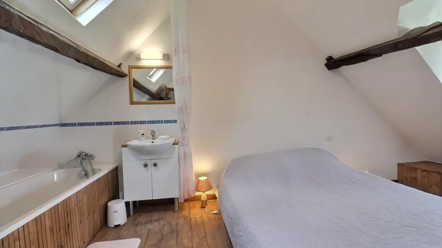 La Petite Maison Bleue - Chambre © Gîtes de France