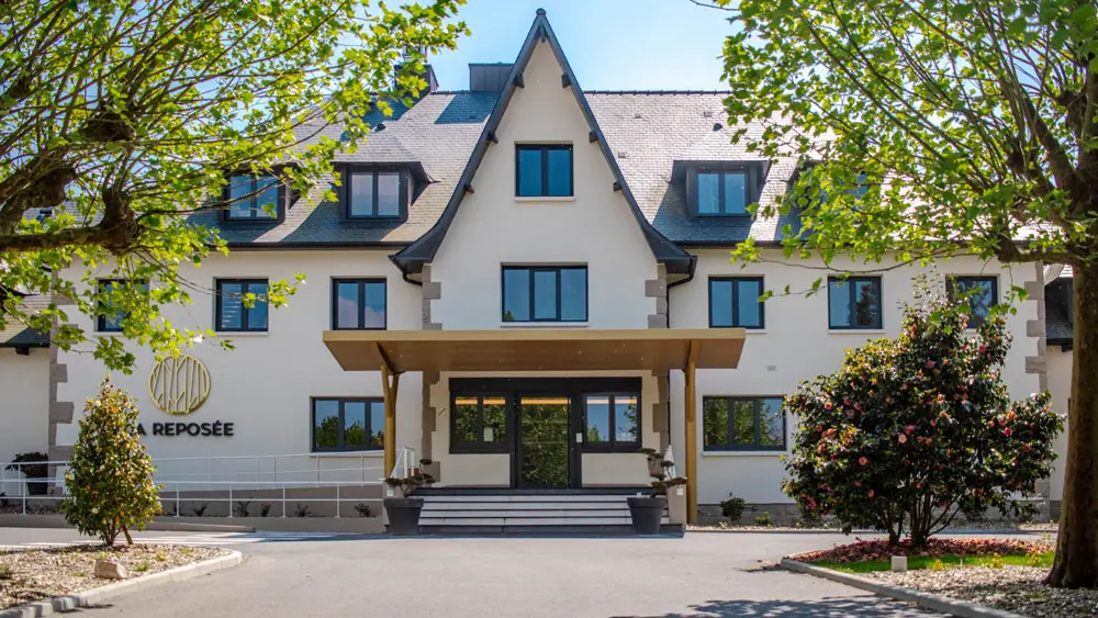 Hôtel Restaurant Spa La Reposée