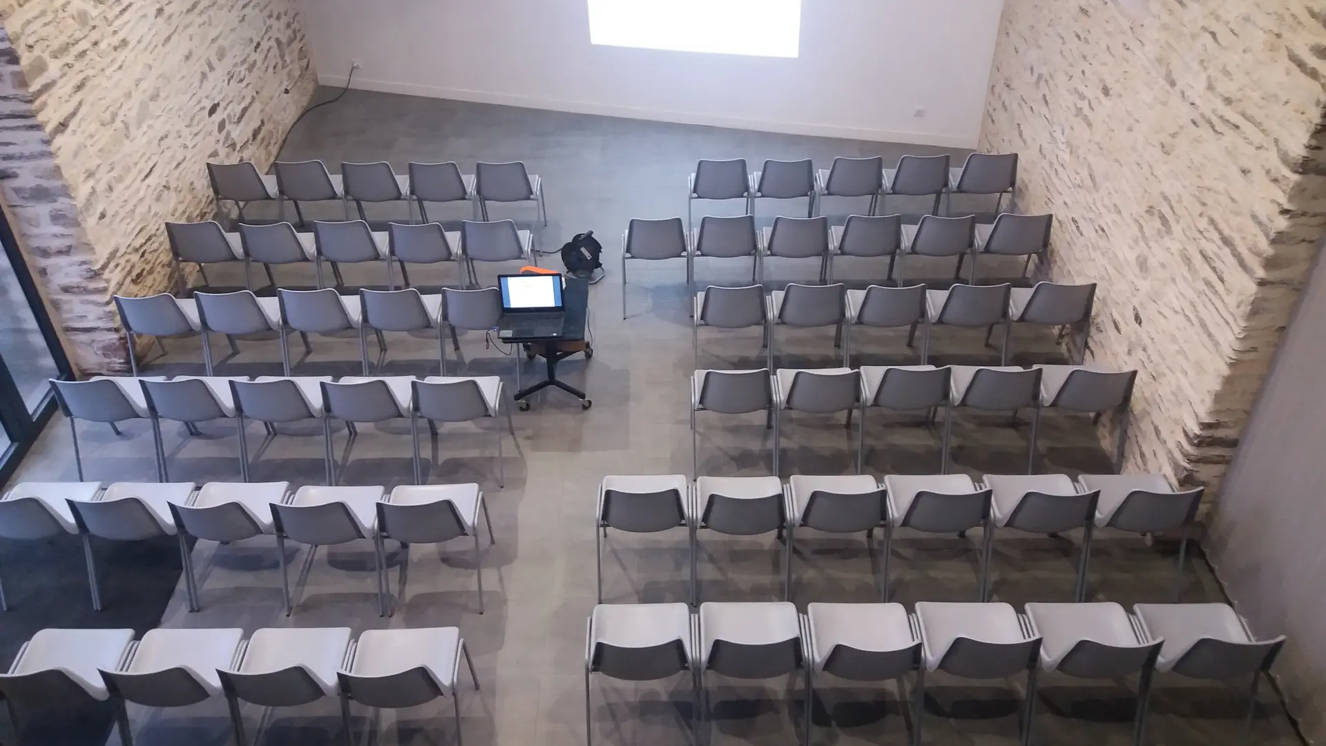 Le 5B de Brocéliande_Plélan_salle de réception_3