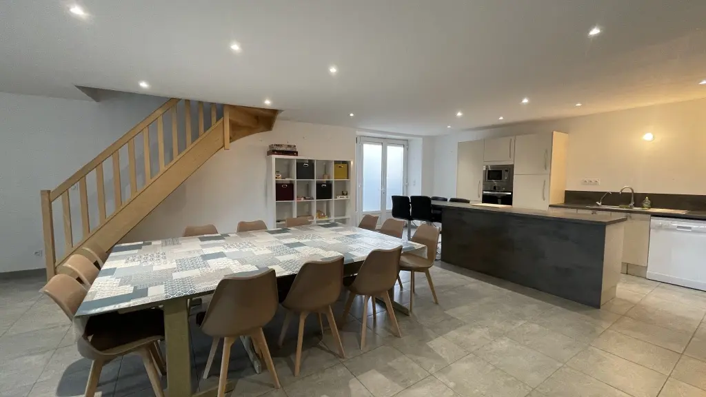 Location - Le Terte Gervais - salle à manger - Saint-Malo