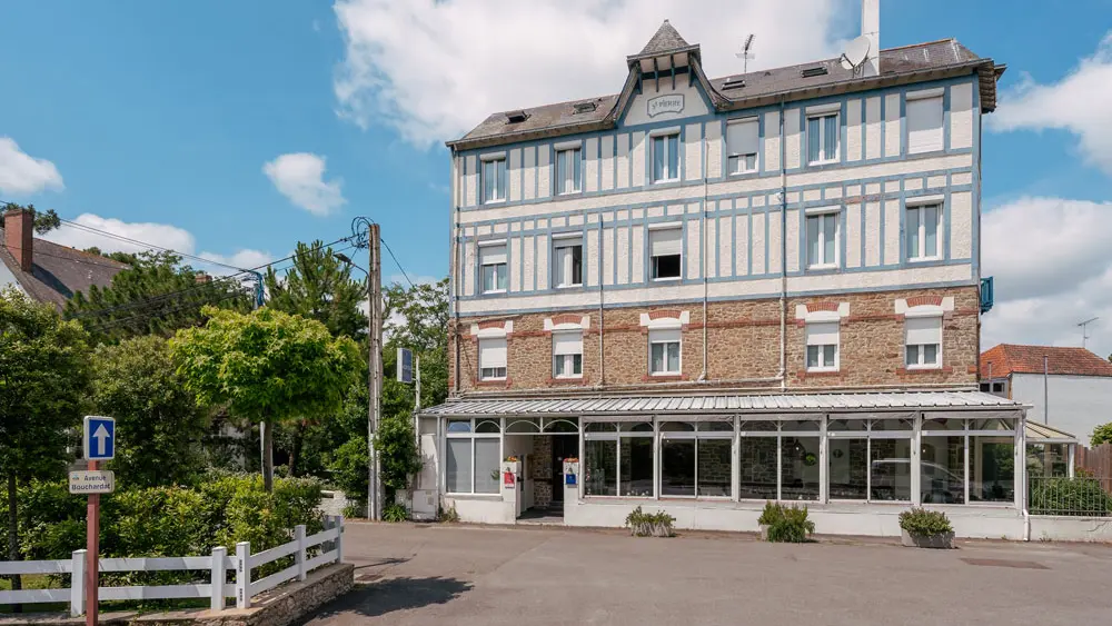 Hôtel le Saint-Pierre