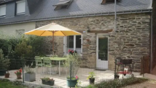 Lhospitalier extérieur