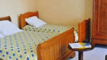 Madame Annick VALLET 3