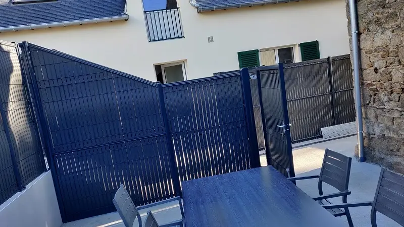 Location -Maison en pierres -Cancale