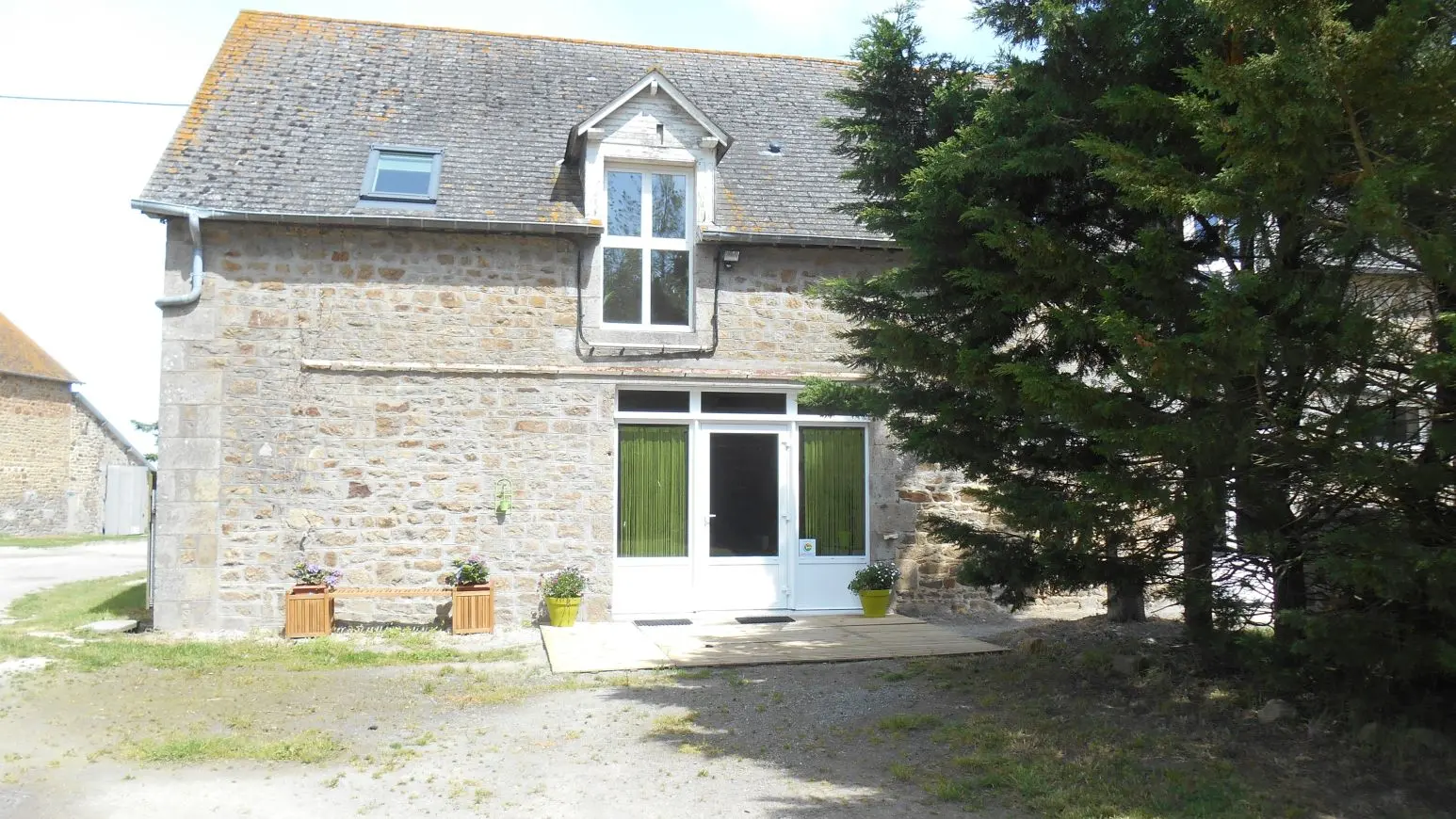 Gîte - Les Crinières de la Baie - St Broladre