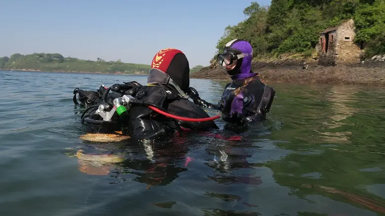 NAUTILUS DIVE CENTER PHOTO BROCHURE