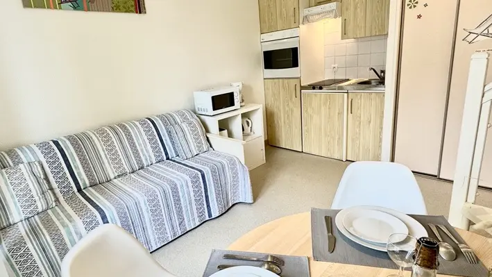 PARADICE CHAUSEY 5 3 (2)