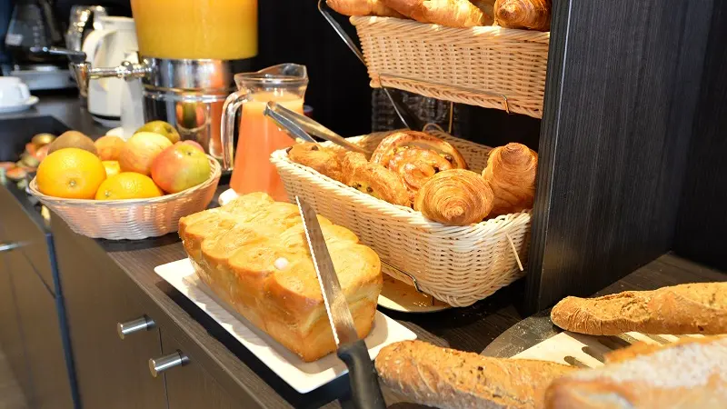 Petit déjeuner Hôtel.com
