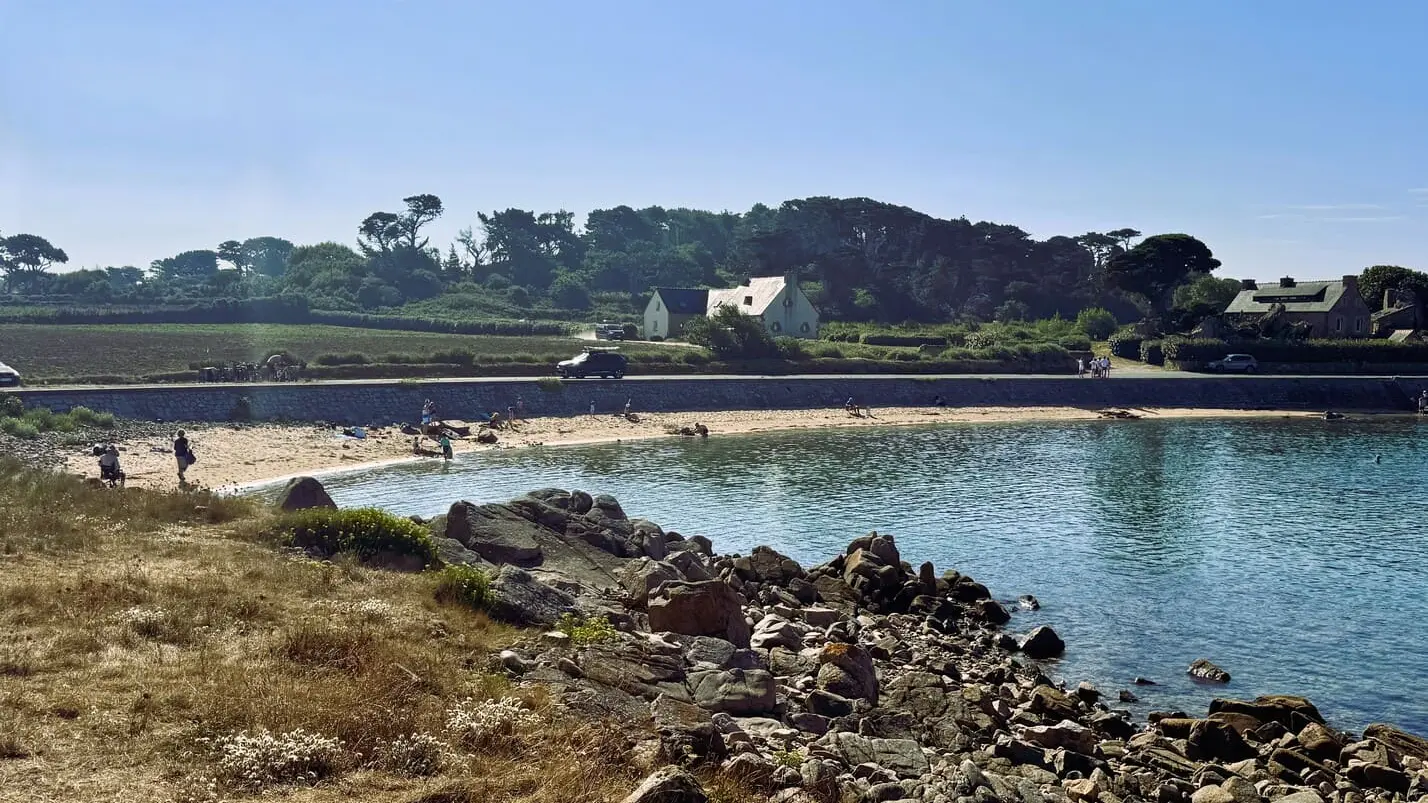 Plage de Pors Scaff  - Plougrescant