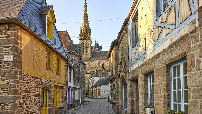 Rue historique de Bazouges-la-Perouse