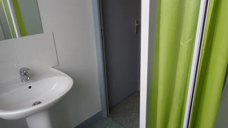 Salle de bain - Gîte de randonnée à Montours