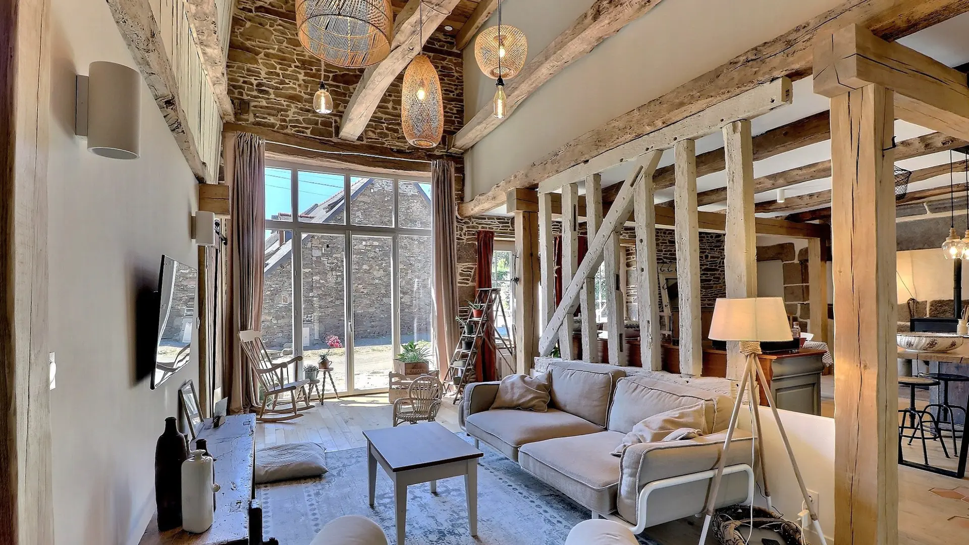 Chambres d'hôtes - Agritourisme Abaé - Sougéal (Salon)