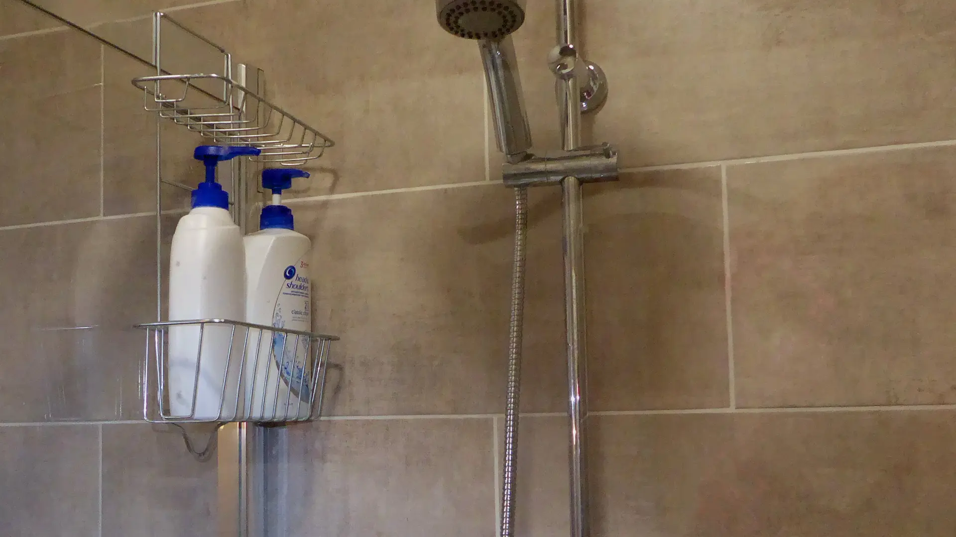 Shower3