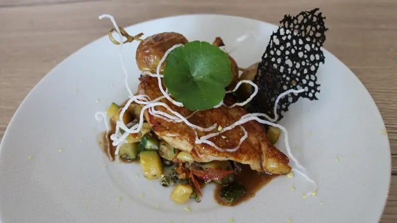 Aux Saveurs Denoual -Suprême de pintade